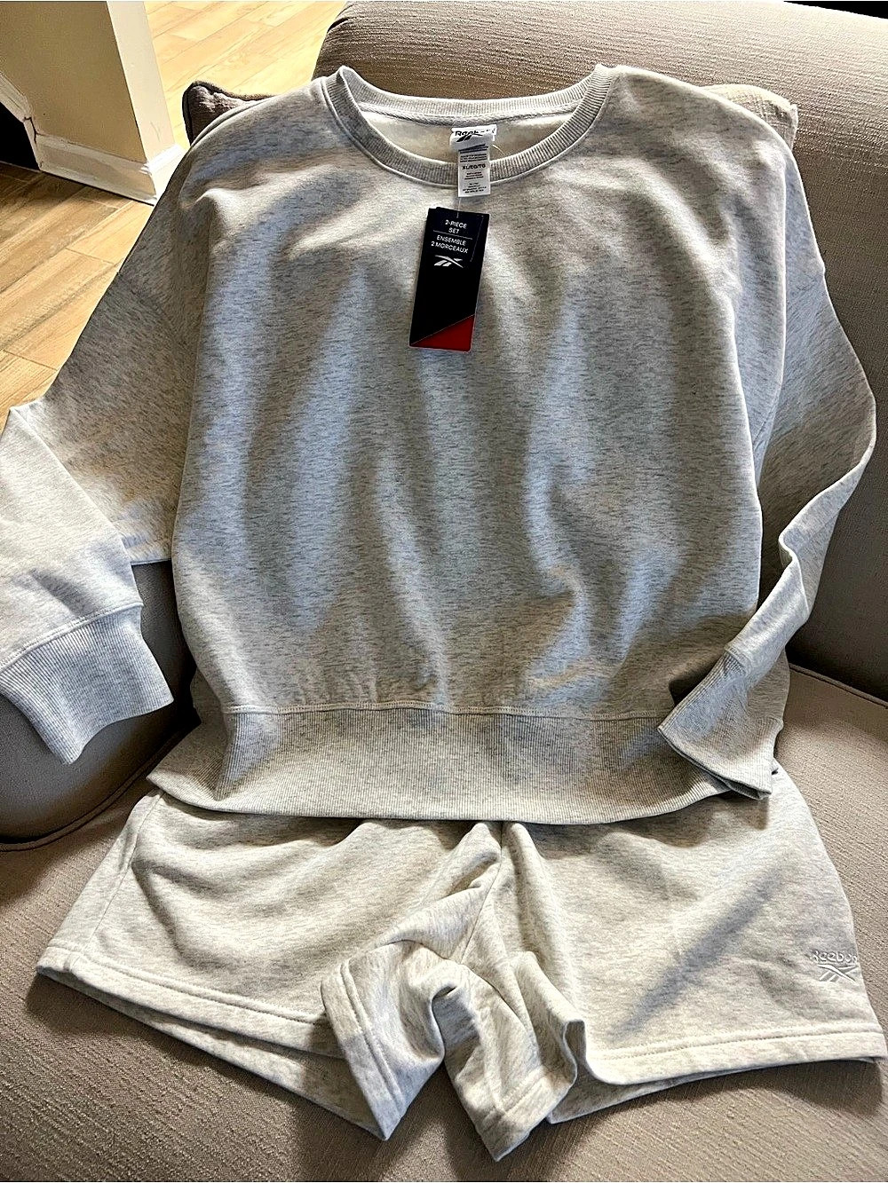 Reebok Vector Chalk Heather 2-Piece Set Gray XL NWT